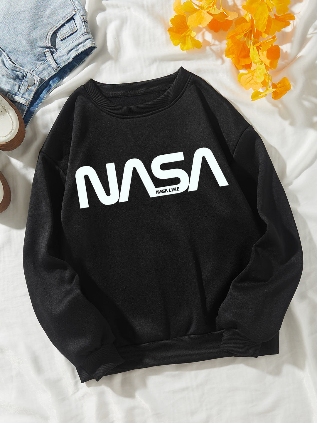 Women's casual sweatshirt with grand NASA logo Lisslune
