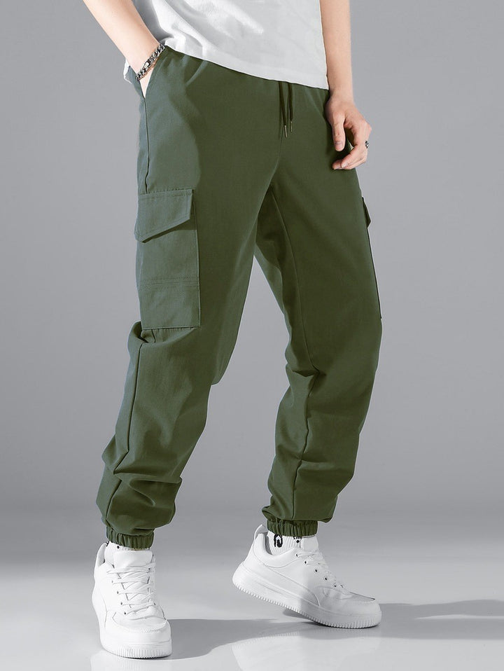 Men's cargo pants with elastic waistband and practical side pockets Lisslune
