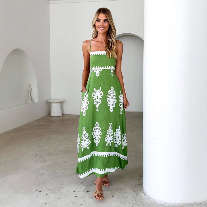 Women's maxi dress with floral pattern and flared skirt Lisslune