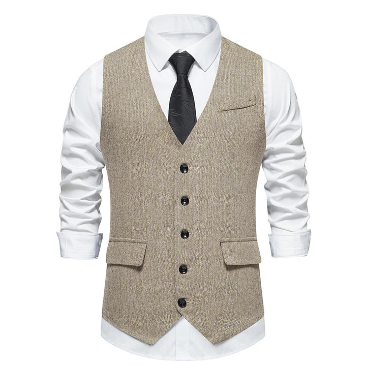 Men's elegant suit vest with fine modern design and practical pockets Lisslune