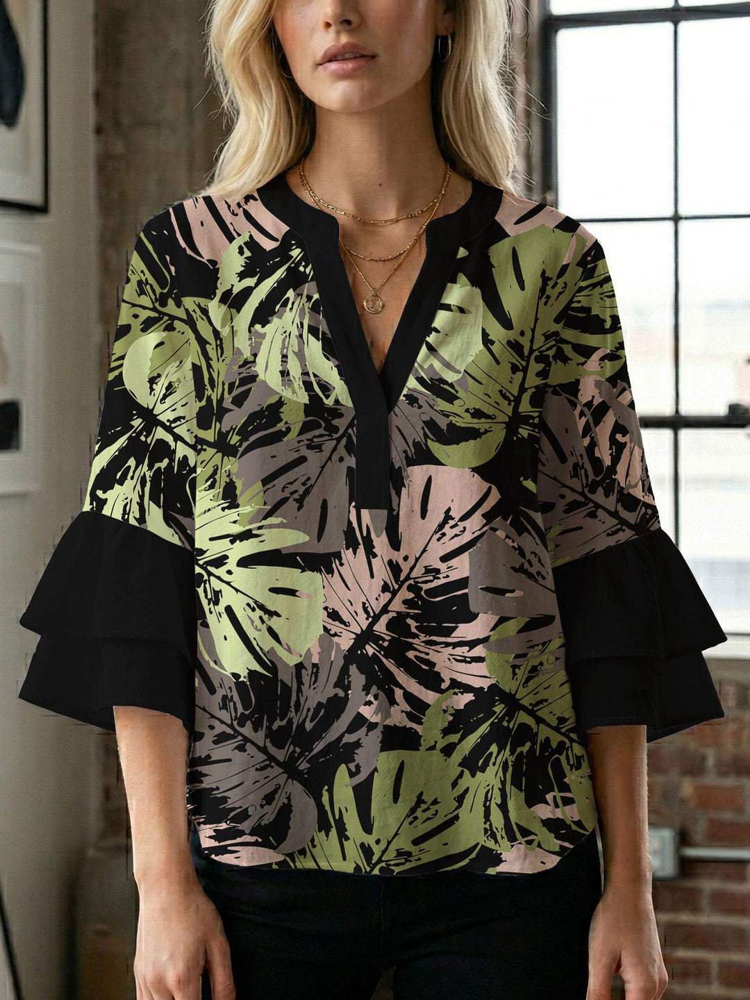 Women's blouse shirt with voluminous sleeves and creative print design Lisslune