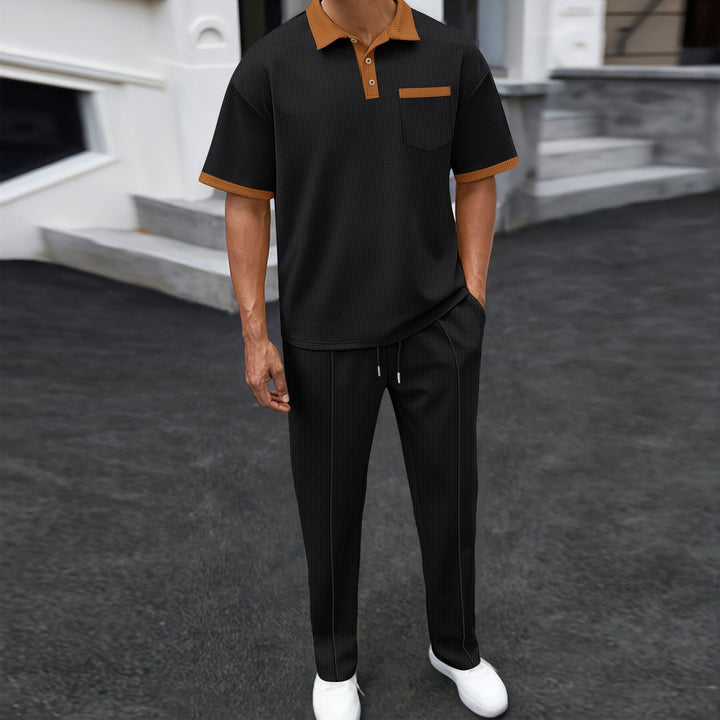 Men's sporty leisure set with contrast details and practical chest pocket Lisslune