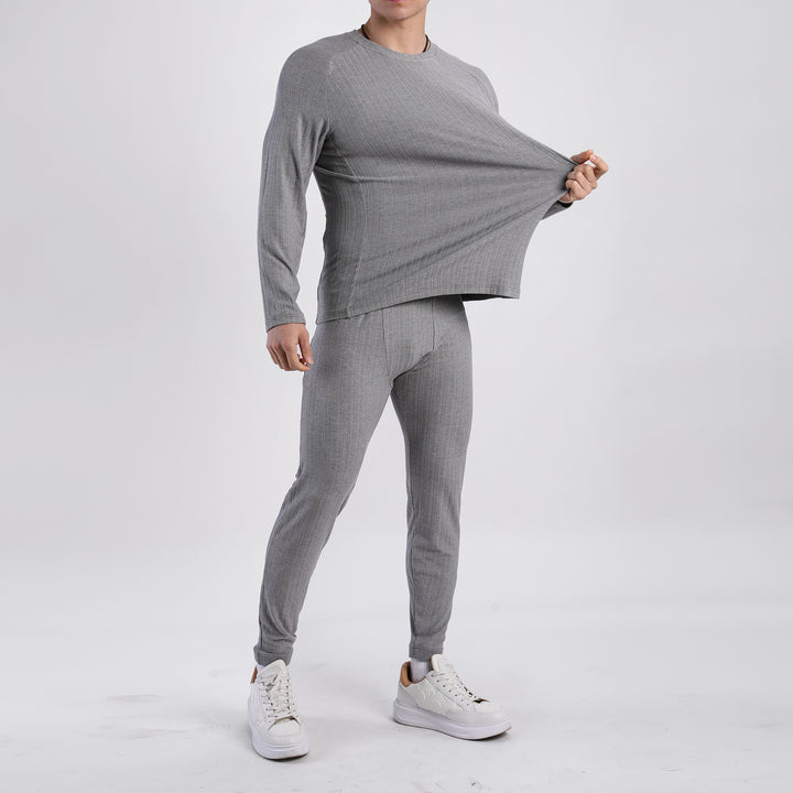 Men's thermal set with innovative heat insulation and moisture-wicking properties Lisslune