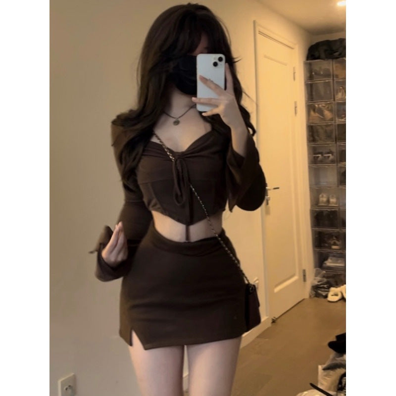 Women's crop top with decorative tie belt and wide sleeves Lisslune
