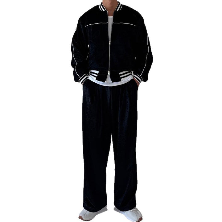 Men's sporty and stylish training jacket with a wide cut Lisslune