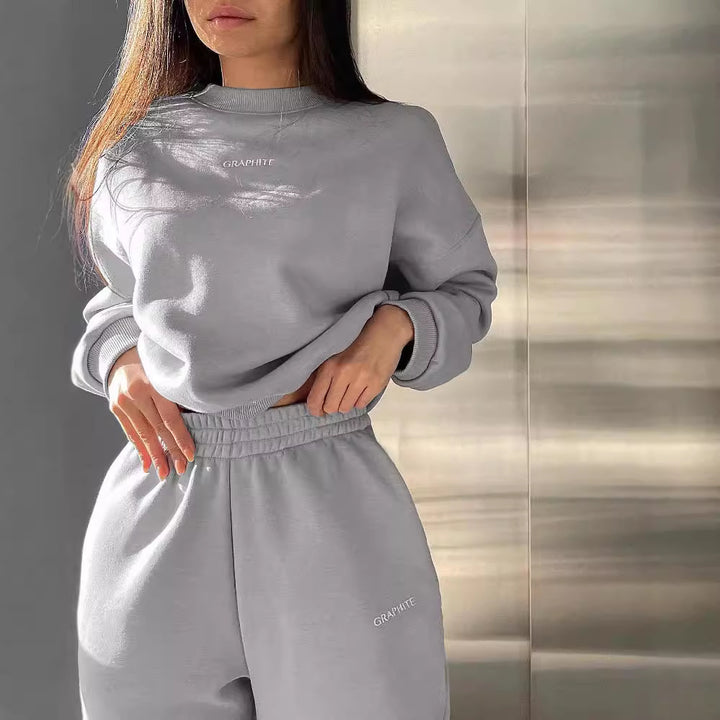 Women's sporty set with round neck and elastic waistband Lisslune