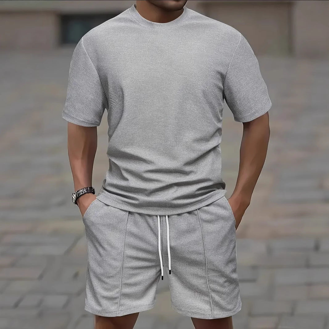 Men's comfortable leisure set with high-quality T-shirt and shorts Lisslune