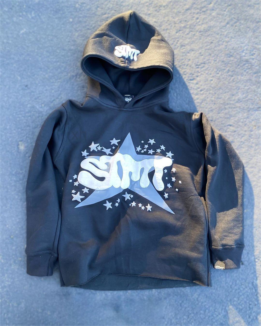 Women's hoodie with trendy graphic design Lisslune