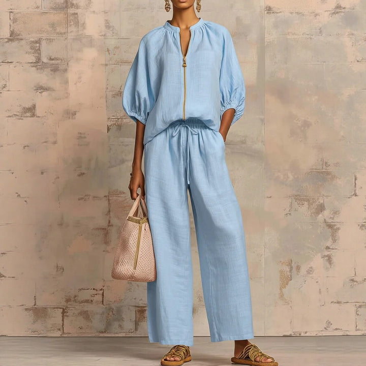 Ladies Airy Two-Piece with Modern Collar and Zipper Lisslune