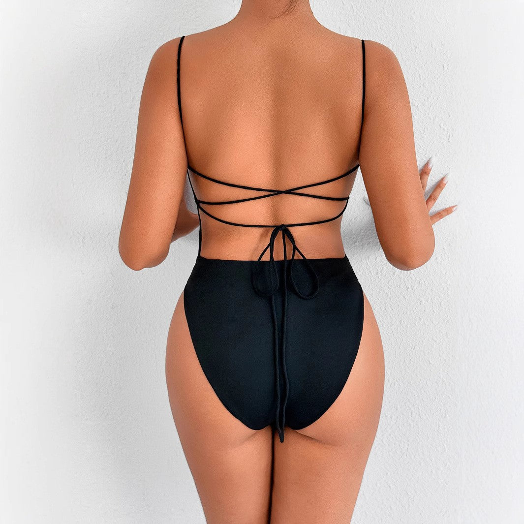 Damen Body mit tiefem Ausschnitt und schmalen Trägern Lisslune