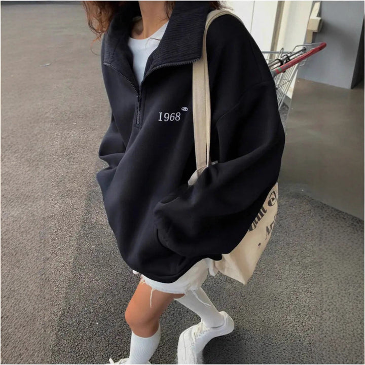 Women's sporty sweater with high collar and zipper Lisslune
