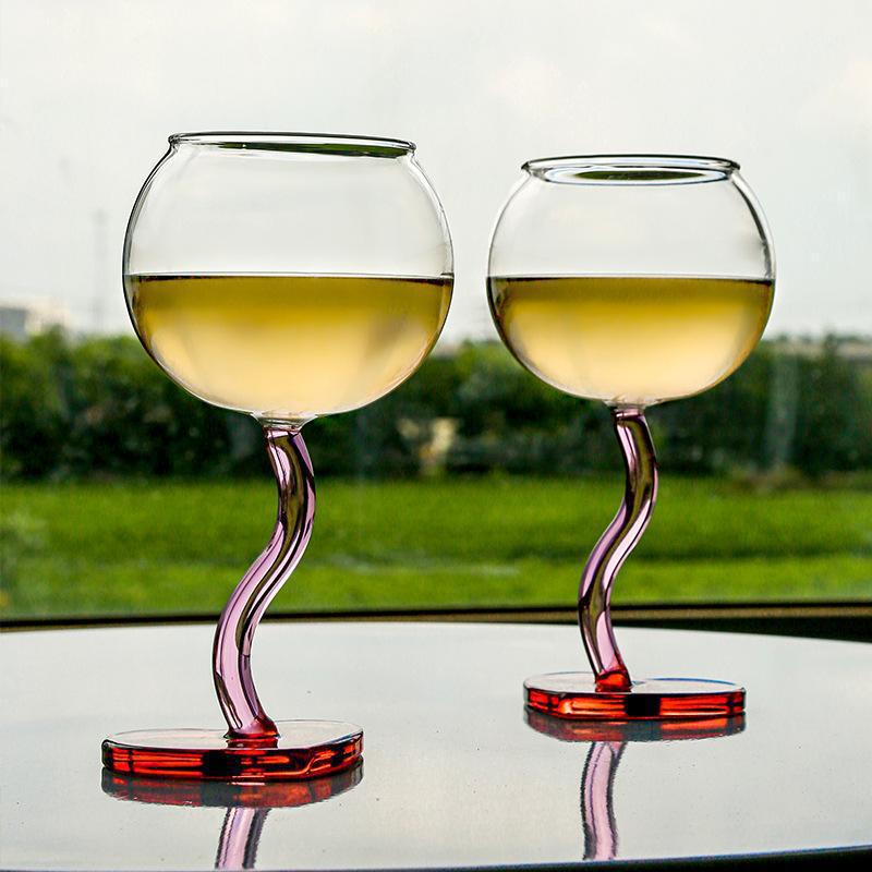 Rynx | Autumn Apartment Decor Creative Romantic Love Glass Goblet High-Quality Wine Goblet Design Sense Engagement Gift Goblet