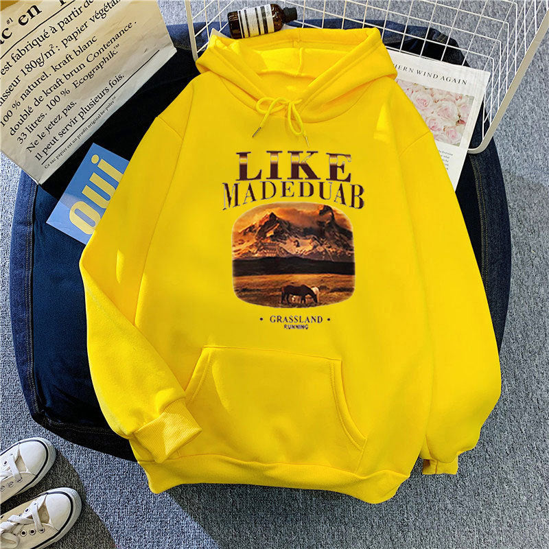 Women's hoodie with artistic landscape motif Lisslune