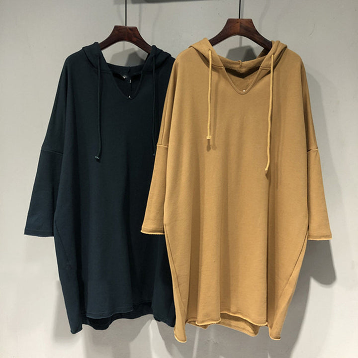 Women's hoodie dress with generous cut and hood Lisslune