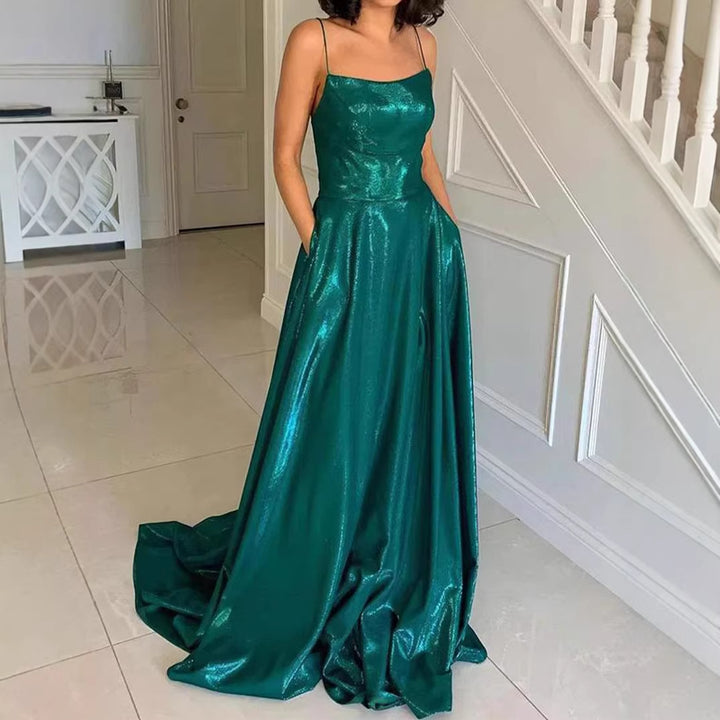 Women's Glamorous Evening Dress with Sparkling Satin and Flared Skirt