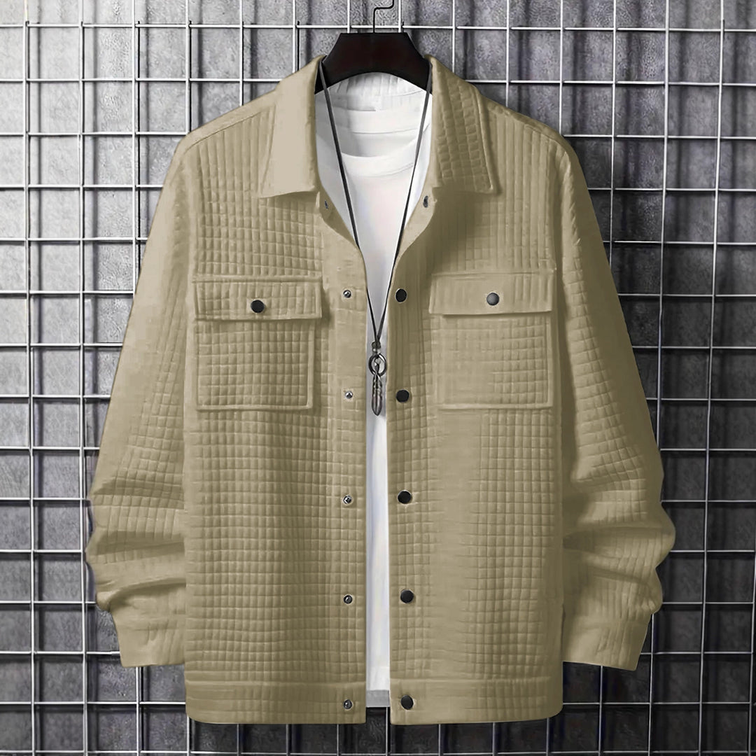 Men's casual shirt jacket with textured fabric and practical pockets Lisslune