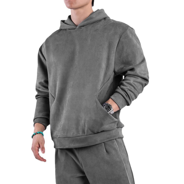 Men's hooded sweatshirt made of soft fleece material with innovative details Lisslune
