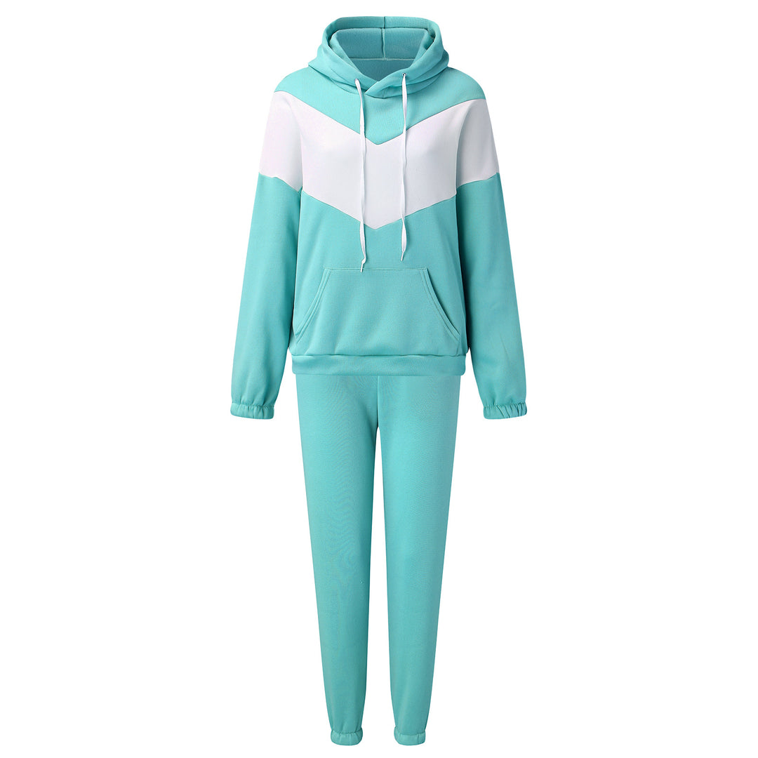 Women's sporty loungewear set with high collar and practical kangaroo pocket Lisslune