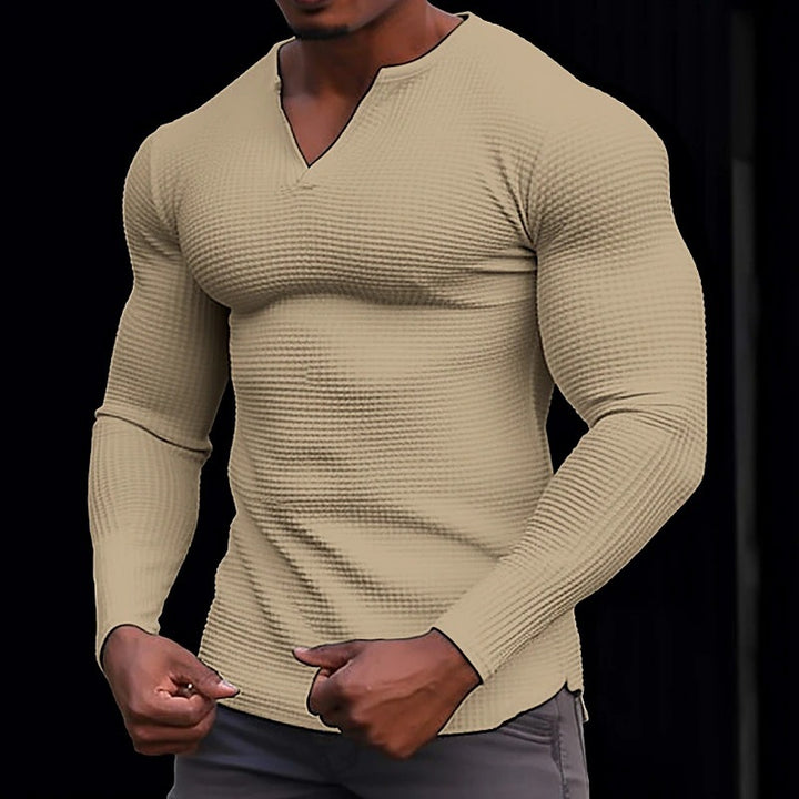 Men's stylish long-sleeve T-shirt with structured V-neck Lisslune
