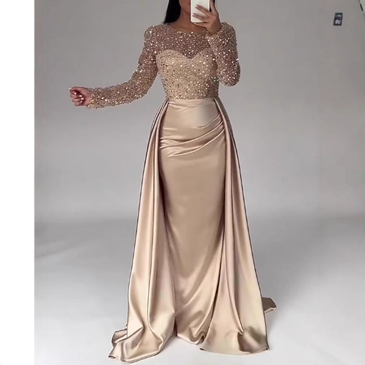 Women Elegant Evening Dress with Glitter Details and Flowing Fabric
