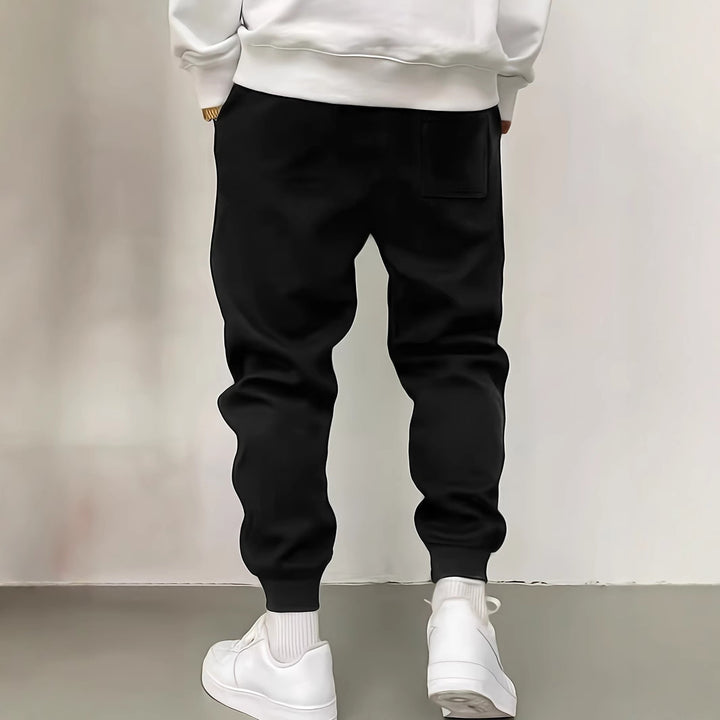 Men's comfortable joggers with functional pockets Lisslune