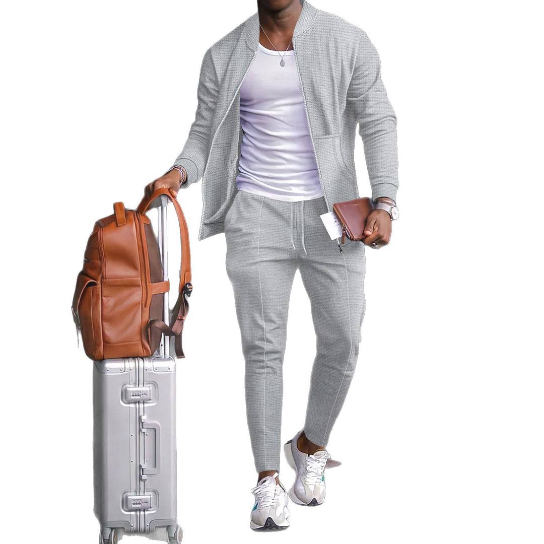 Men's sporty tracksuit with modern cut and breathable material Lisslune