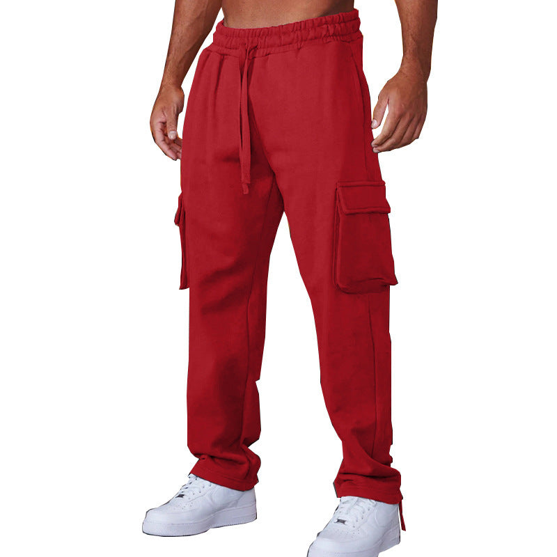 Men's cargo jogging pants made of soft, breathable material with an elastic waistband and practical pockets Lisslune