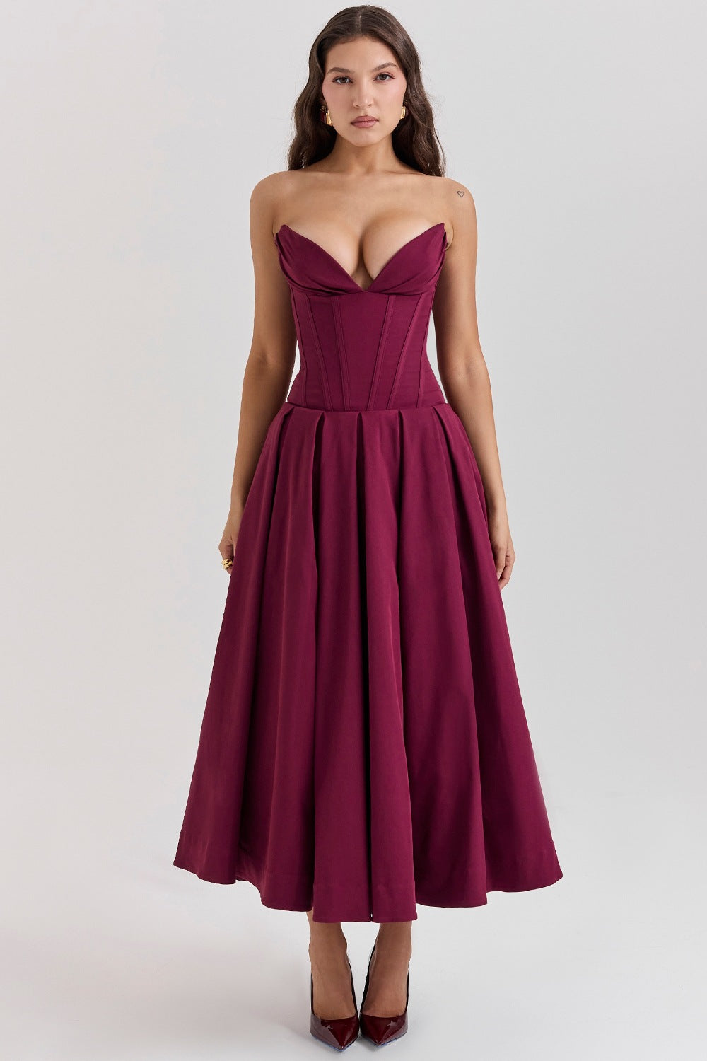 Women's A-line evening dress with corset top and flared skirt