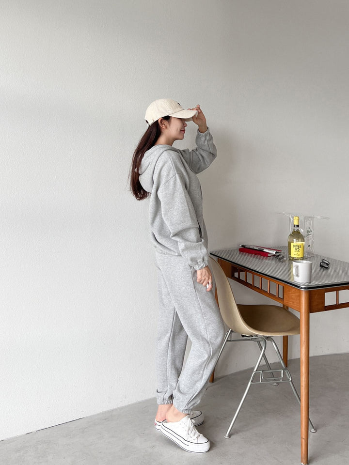 Women's Comfortable Hooded Sweatshirt with Pockets and Elastic Cuffs Lisslune