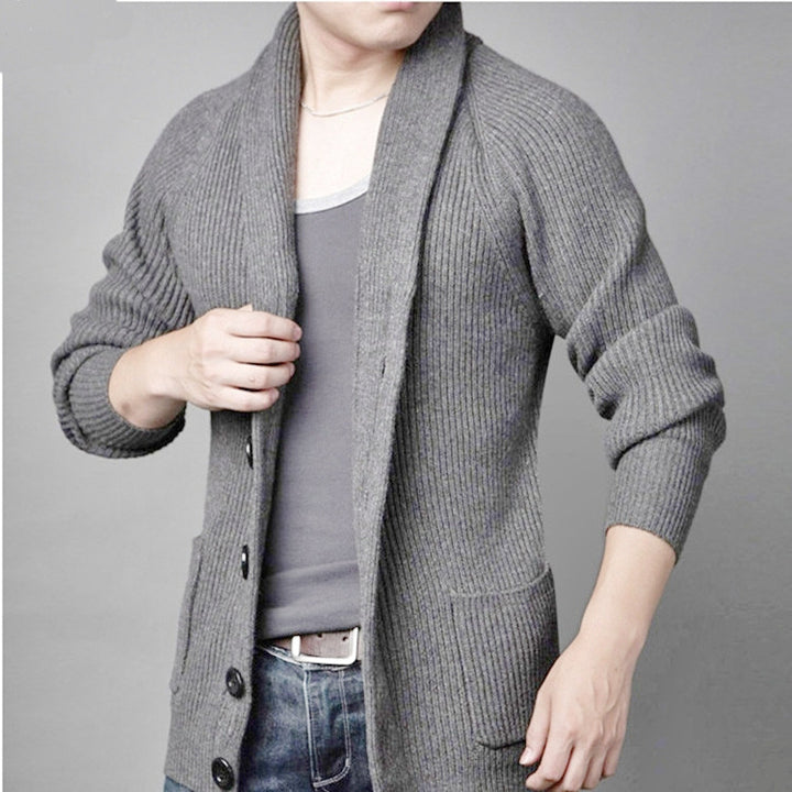 Men's chunky knit cardigan with shawl collar and practical pockets Lisslune
