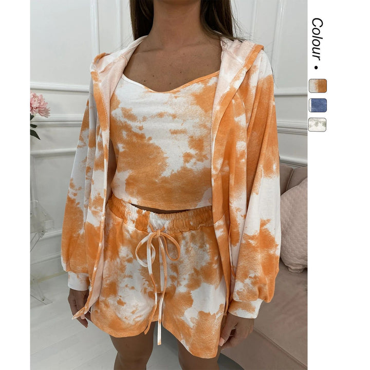 Ladies leisure set with short top and casual shorts Lune London