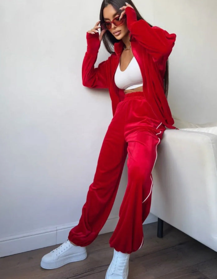 Lady sporty fleece training suit with contrasting details Lisslune