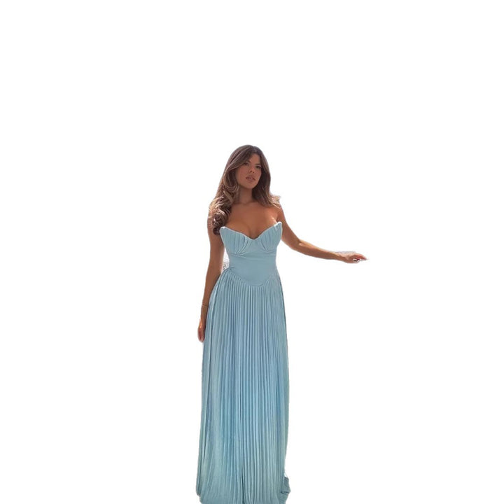 Women’s pleated dress with deep heart-shaped neckline and flowing skirt Lisslune