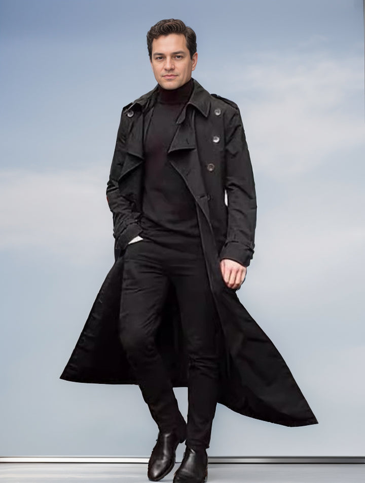 Men's long trench coat with modern cut and practical pockets Lisslune
