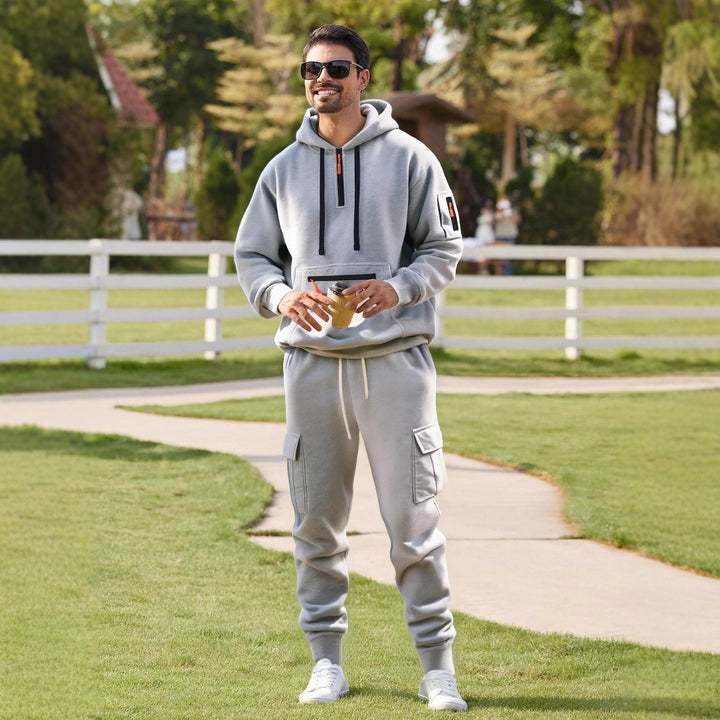Men's tracksuit with practical pocket design Lisslune