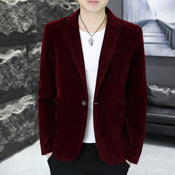 Men's velvet blazer with an elegant cut and characteristic buttons Lisslune