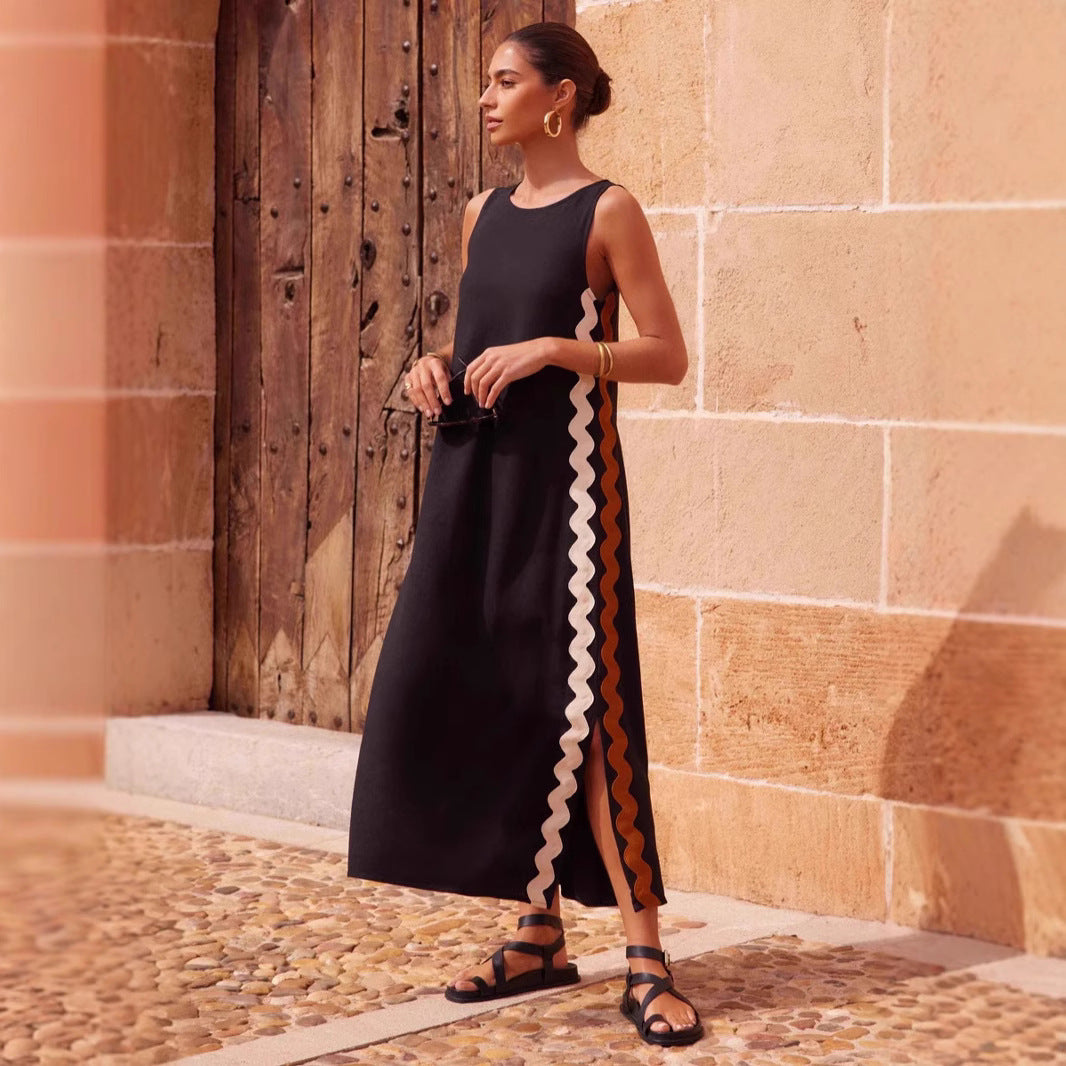 Ladies maxi dress with elegant cut and decorative details Lune London