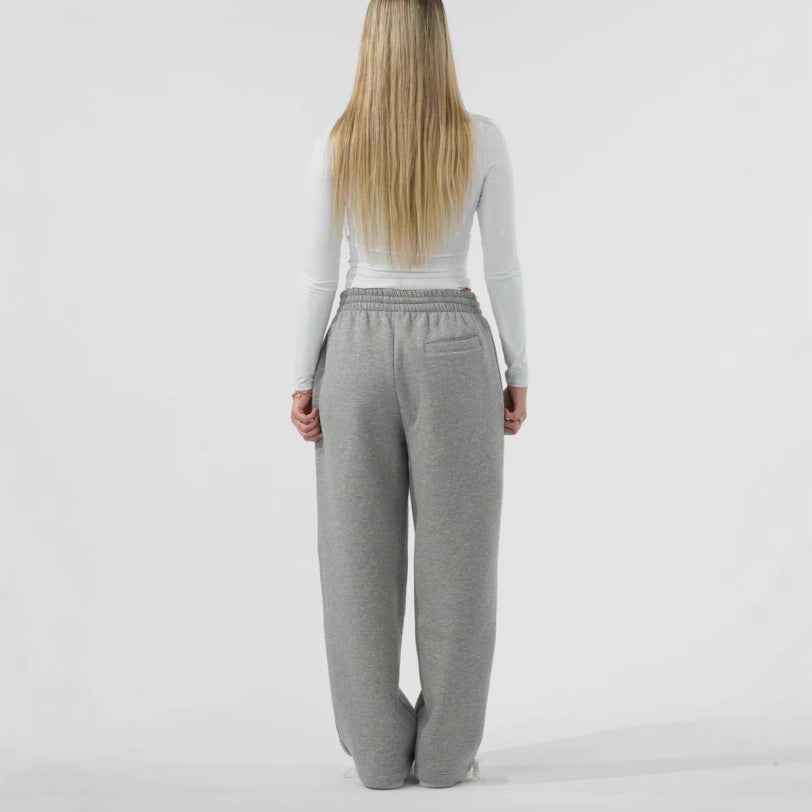 Men's casual Relaxed Fit jogging pants made of soft fleece with practical pockets Lisslune