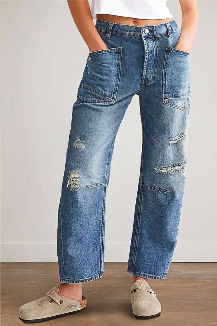 Women's wide-cut jeans with creative pockets and destroyed details Lisslune