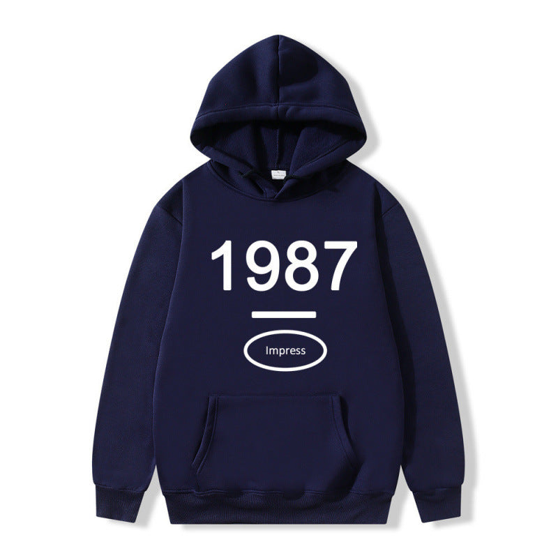 Women's hooded sweatshirt with practical kangaroo pocket design Lisslune