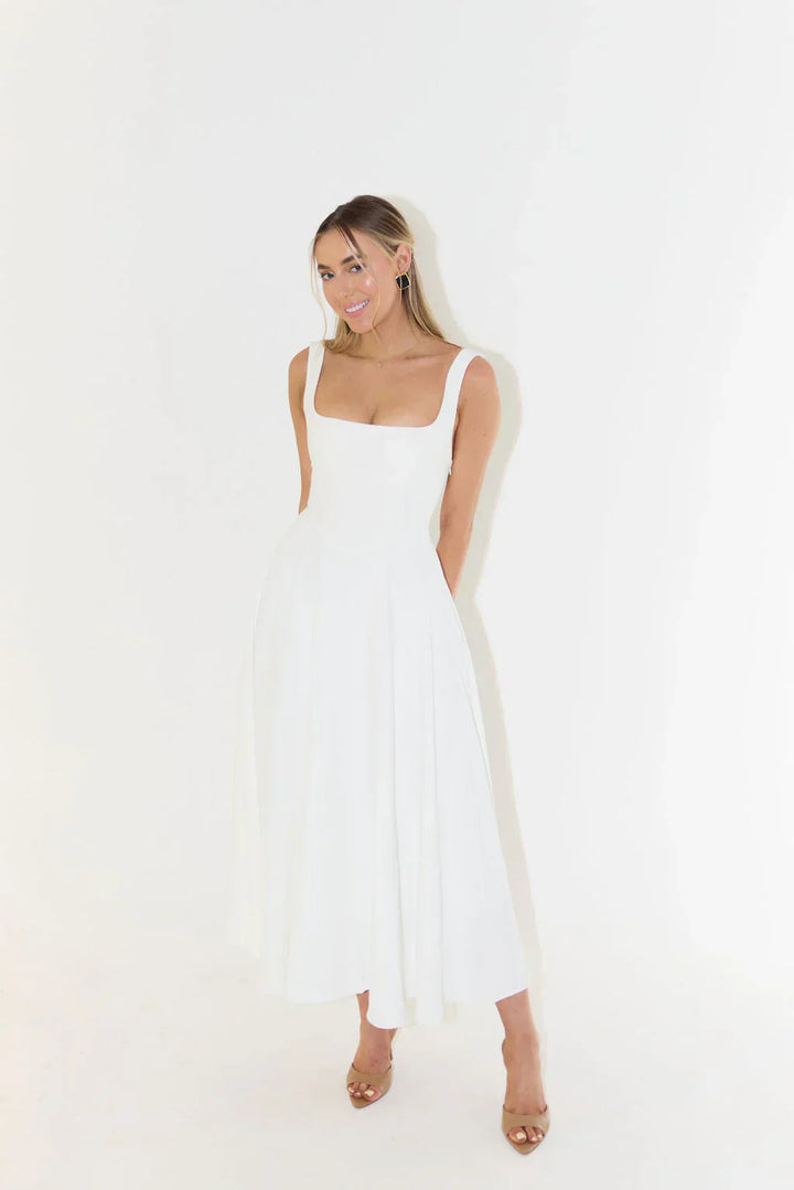 Lisslune | Midi Dress with High Waist and Square Neckline