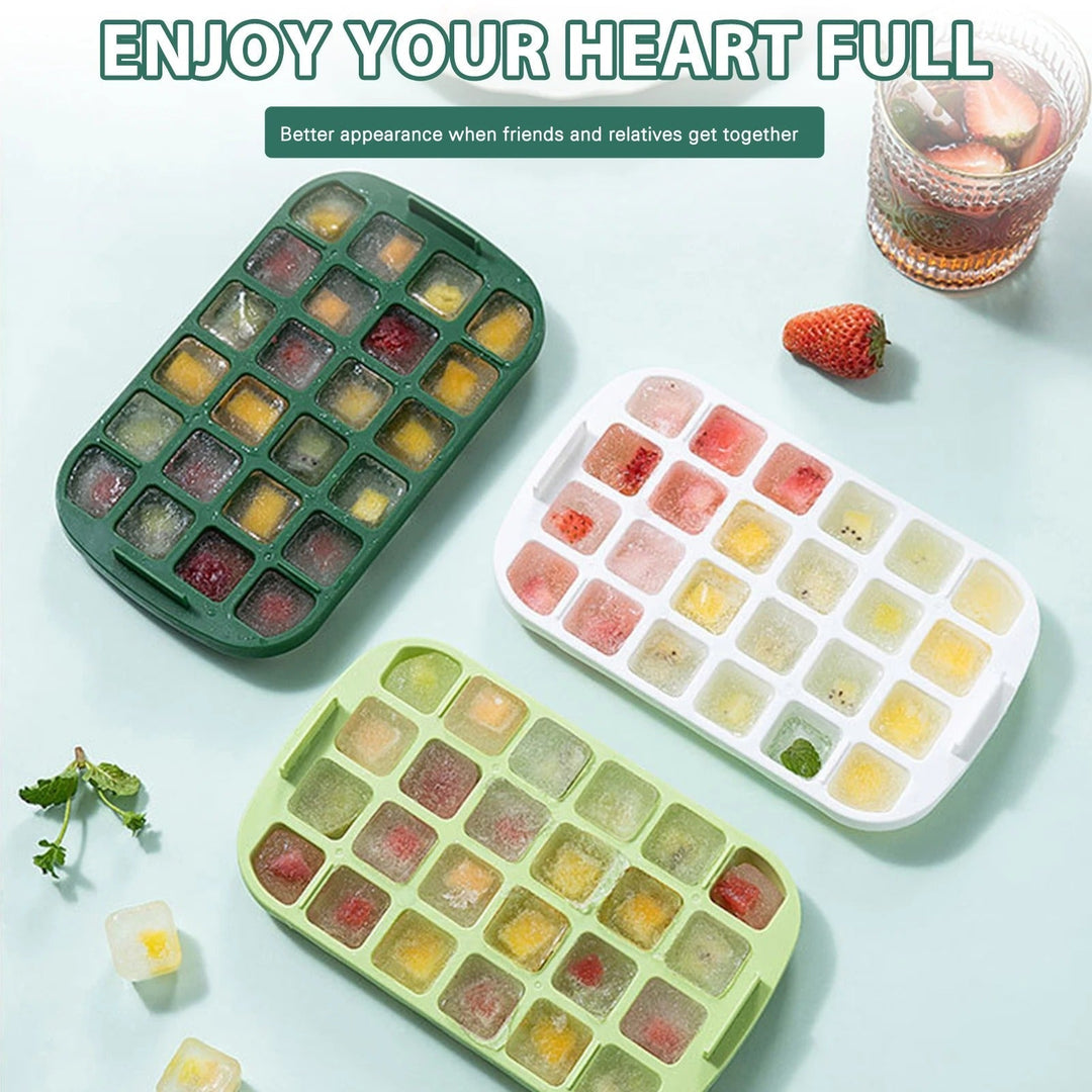 Lisslune | One-Press Ice Cube Maker Box