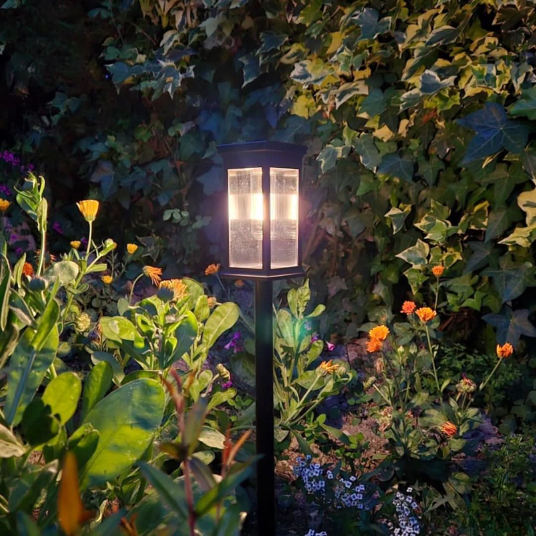 Lisslune | Wireless Solar Garden Lantern – GlowPath