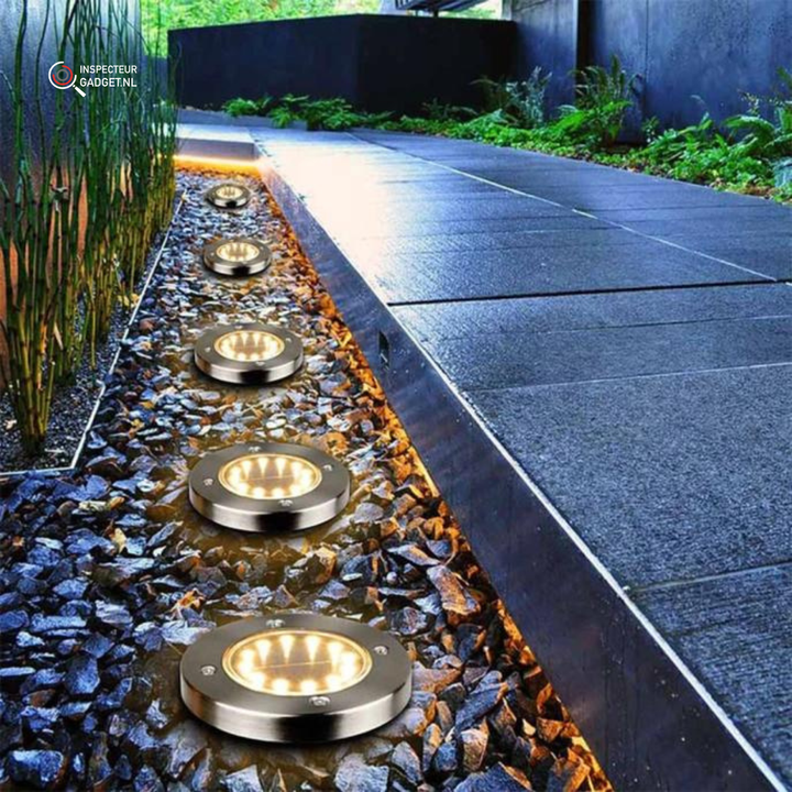 Lisslune | Deluxe Wireless Solar Garden Lights – 8 LED Lamps