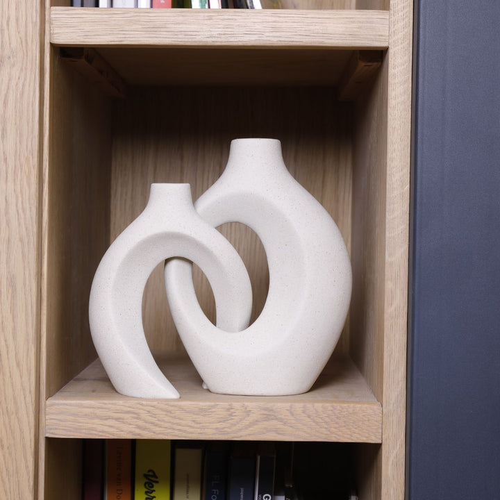 Lisslune | Gleora Intertwined Ceramic Flower Vase – Elegant Decorative Centrepiece for Modern & Classic Interiors