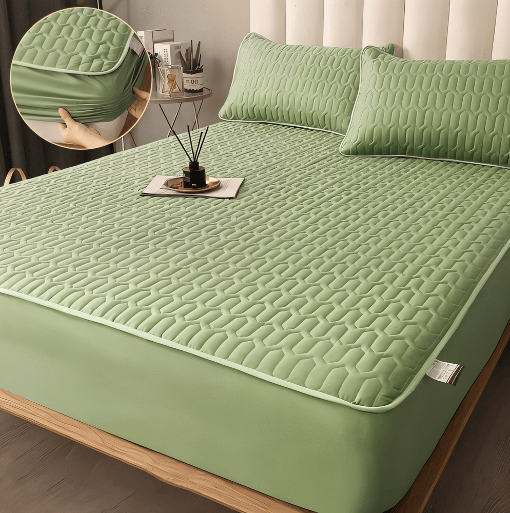 Lisslune | FlexiBed Mattress Protector – Waterproof, Breathable & Washable with Elastic Fit