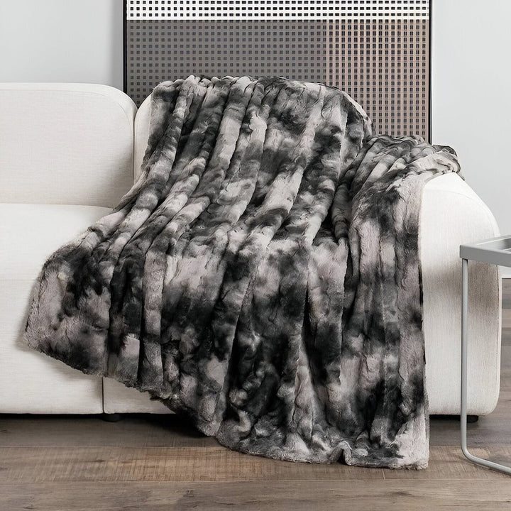 Lisslune | Soft Velour Winter Blanket – Warm Coral Fleece Blanket in Batik Style