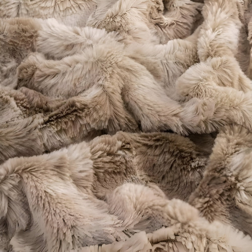 Lisslune | Soft Velour Winter Blanket – Warm Coral Fleece Blanket in Batik Style