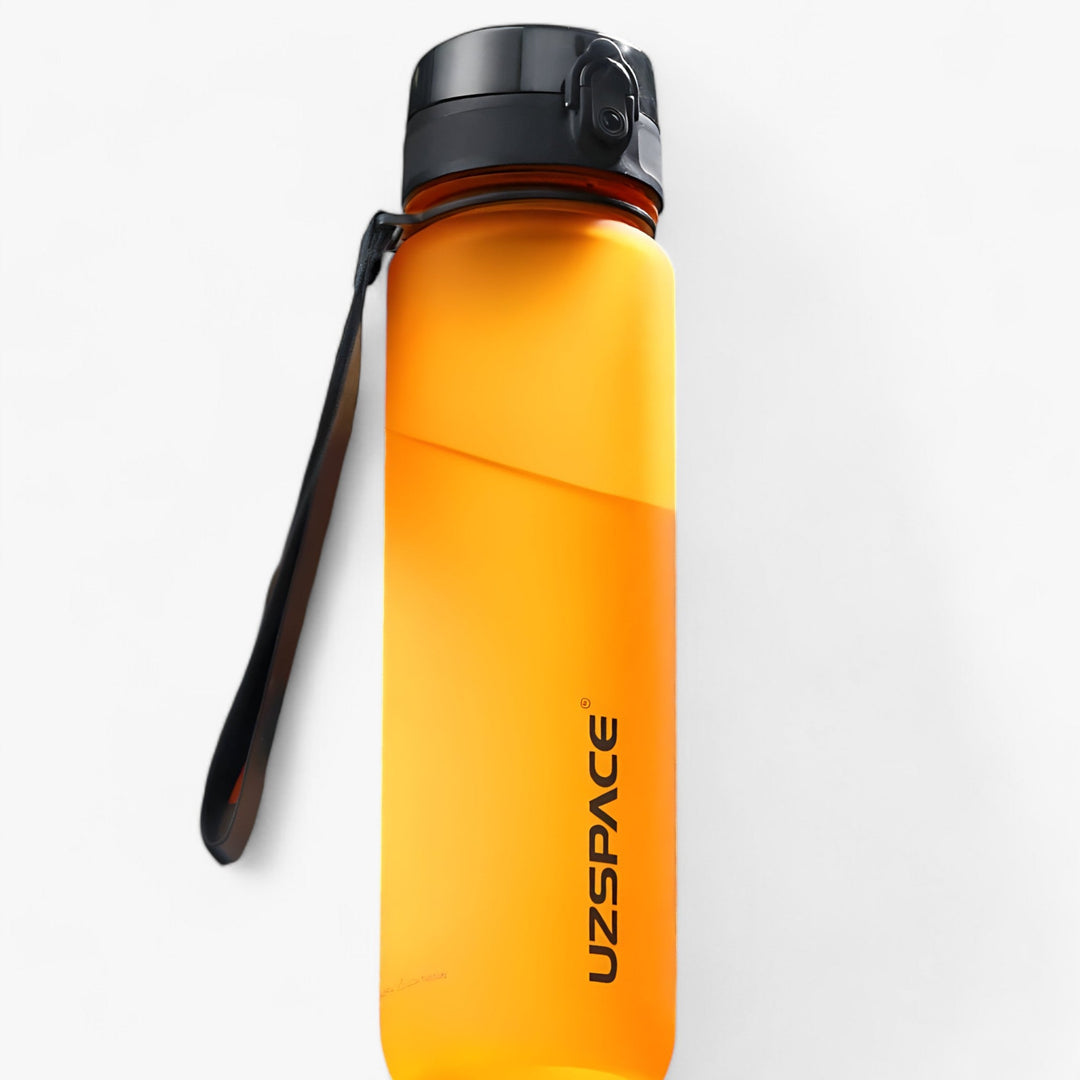 Lisslune | HydraShake | Sport Shaker Bottle - BPA-free and leak-proof