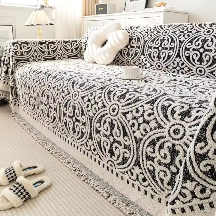Lisslune | Ornamental Jacquard Sofa Cover